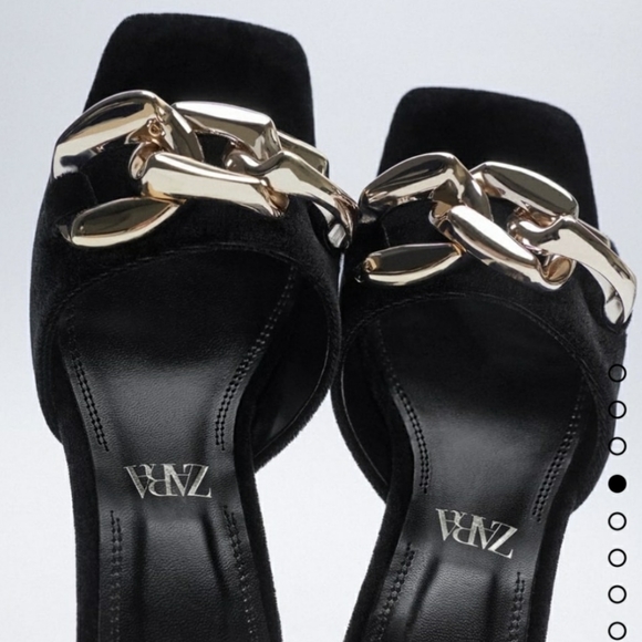 ZARA HEELED VELVET SANDALS WITH CHAIN Bloggers favorite - Picture 3 of 14